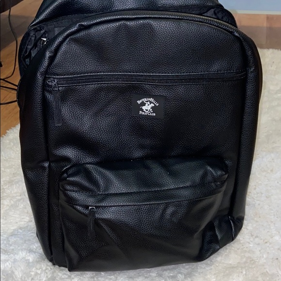 Backpack - Picture 5 of 5